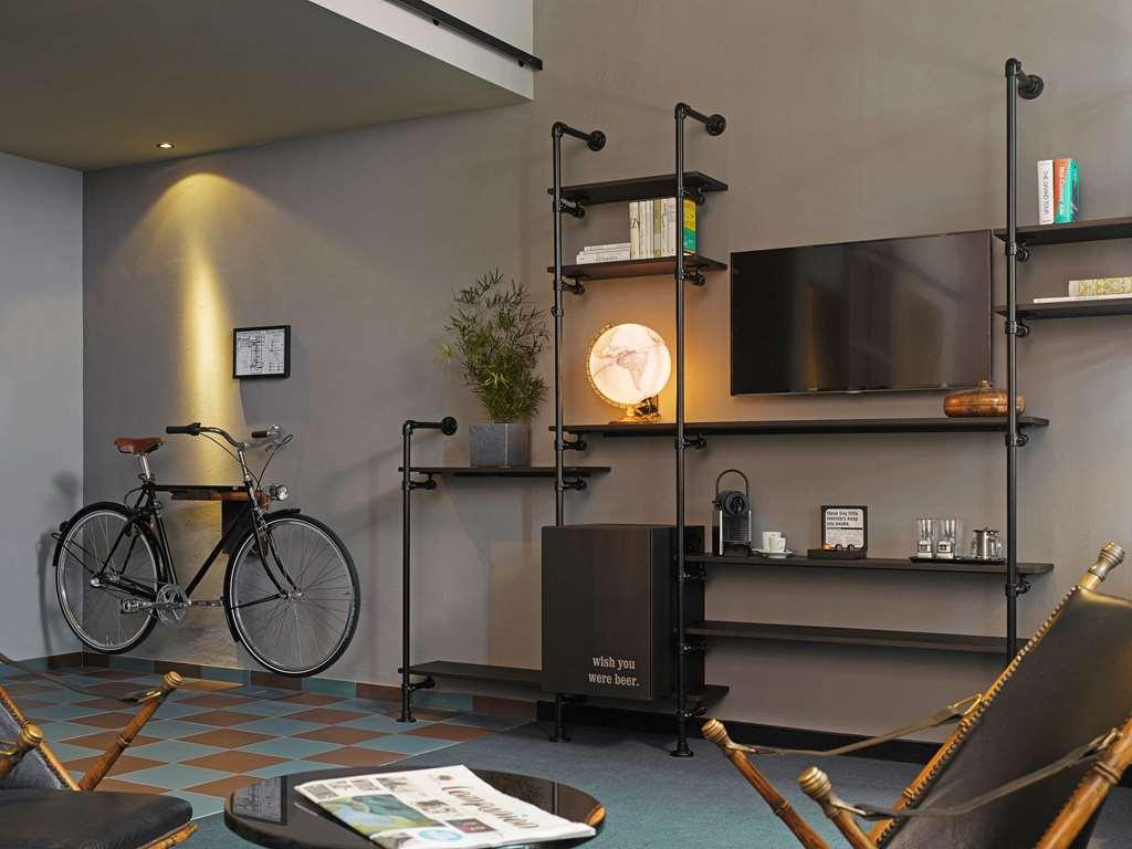 25 アワーズ ホテル アルテス ハーフンアムト ハンブルク 部屋 写真